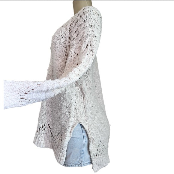 Anthropologie open knit design cream colored comfy Sweater Size Small⭐️ - Picture 5 of 8